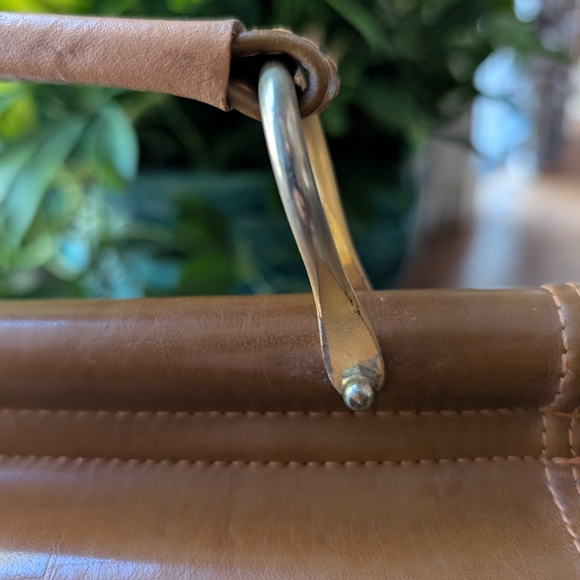 Belle Rose Vintage Leather Crossbody Multi Pocket Organizer Handbag Purse - Picture 7 of 12